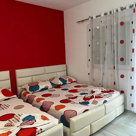 Rezidenca Mabel Vandrarhem Velipojë