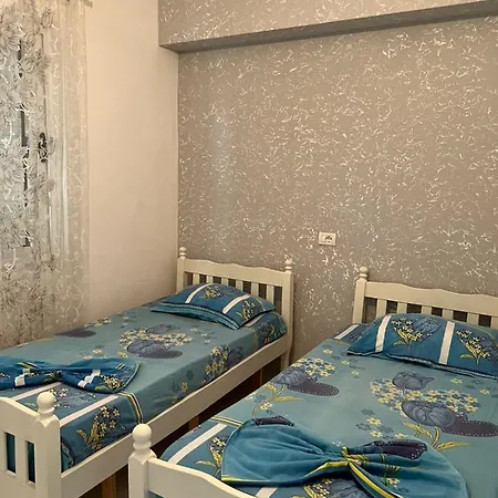 Rezidenca Mabel Hostel *