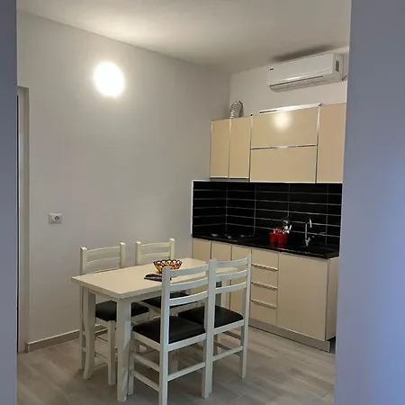 Rezidenca Mabel Velipoje