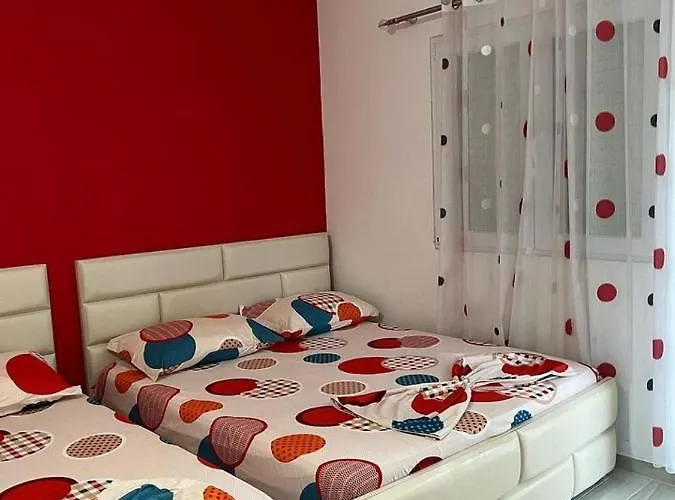 Rezidenca Mabel Hostel Velipojë