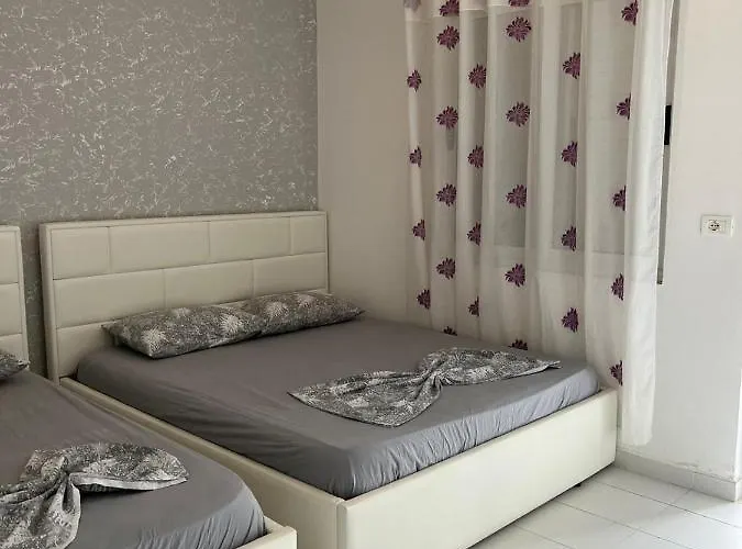 Rezidenca Mabel * Velipojë