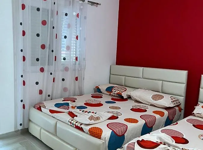 Hostel Rezidenca Mabel Velipojë