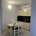 Rezidenca Mabel Velipojë